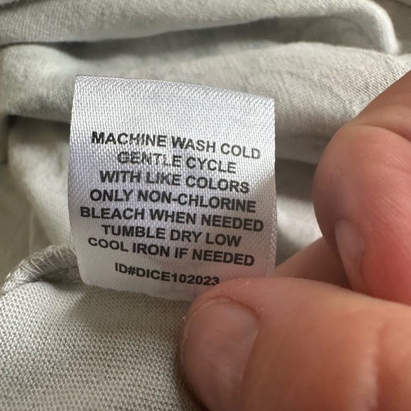 BNWT Ed Hardy Vintage 2000 Style Panther Tattoo Graphic Cropped T -Shirt. Large - Picture 8 of 9